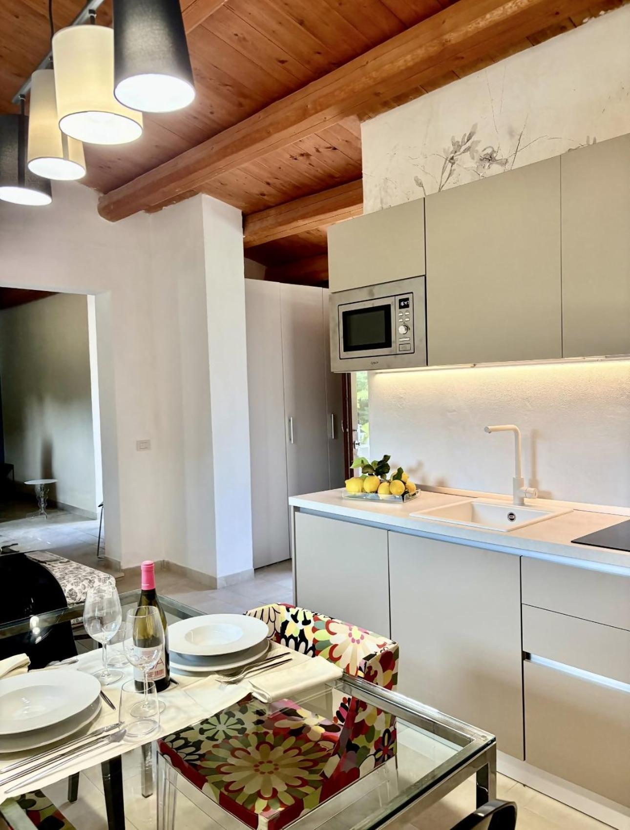 Torre Dantona Country Suites ปอซซัลโล ภายนอก รูปภาพ